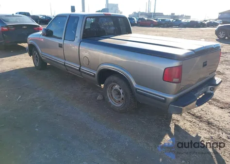 1999 Chevrolet S-10 Ls z USA, uszkodzony, nr VIN 1GCCS19X1X8119376